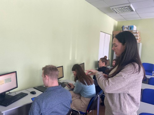 Разработка и апробация подходов и инструментария для оценки ИКТ-компетенций работников образовательных организаций