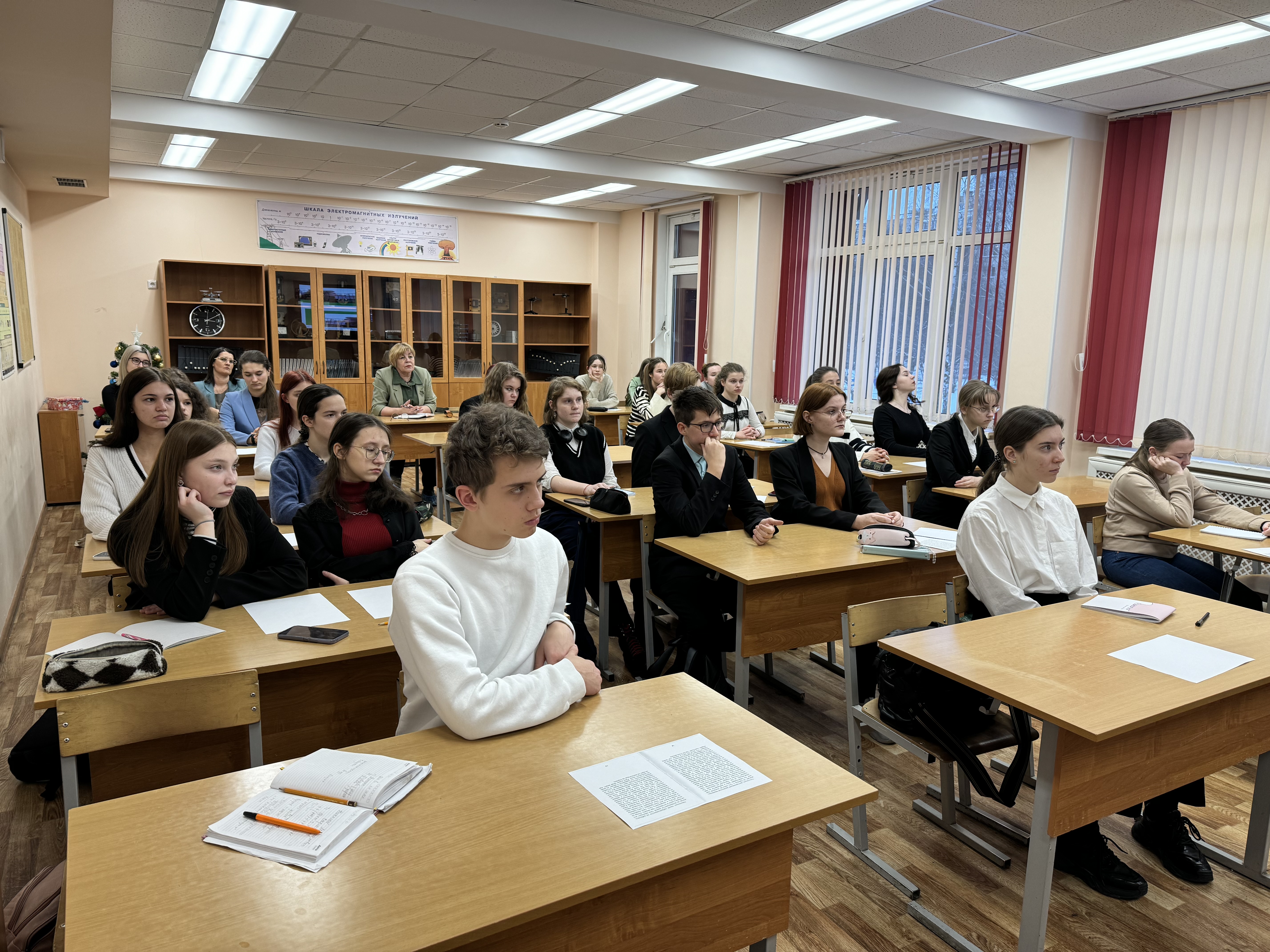 Победителей и призеров районного этапа ВсОШ по литературе